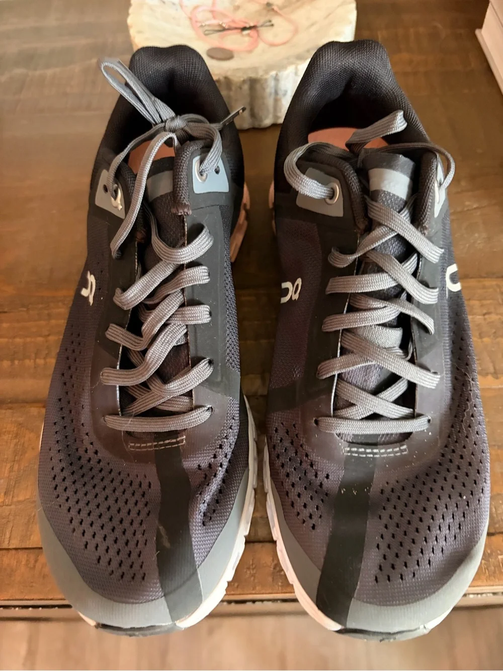 On Running Women's Cloudswift Athletic Shoes - Gray with Pink Sole